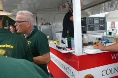 P1040111